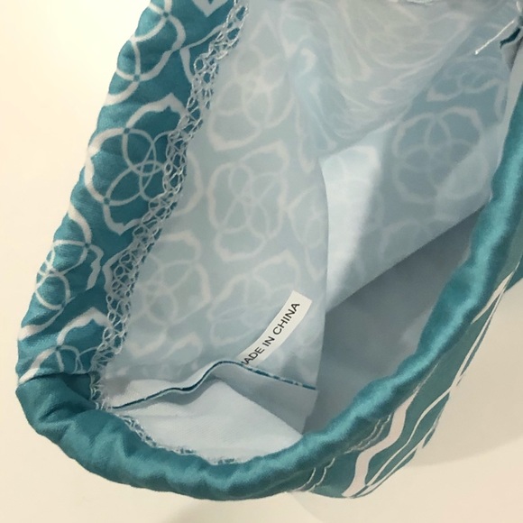 Kendra Scott Jewelry Bag - Picture 5 of 8